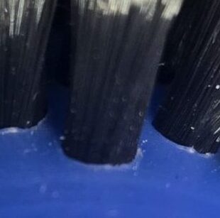 [브러쉬상식] 브러쉬는 한 홀에 얼마나 심겨져 있을까?